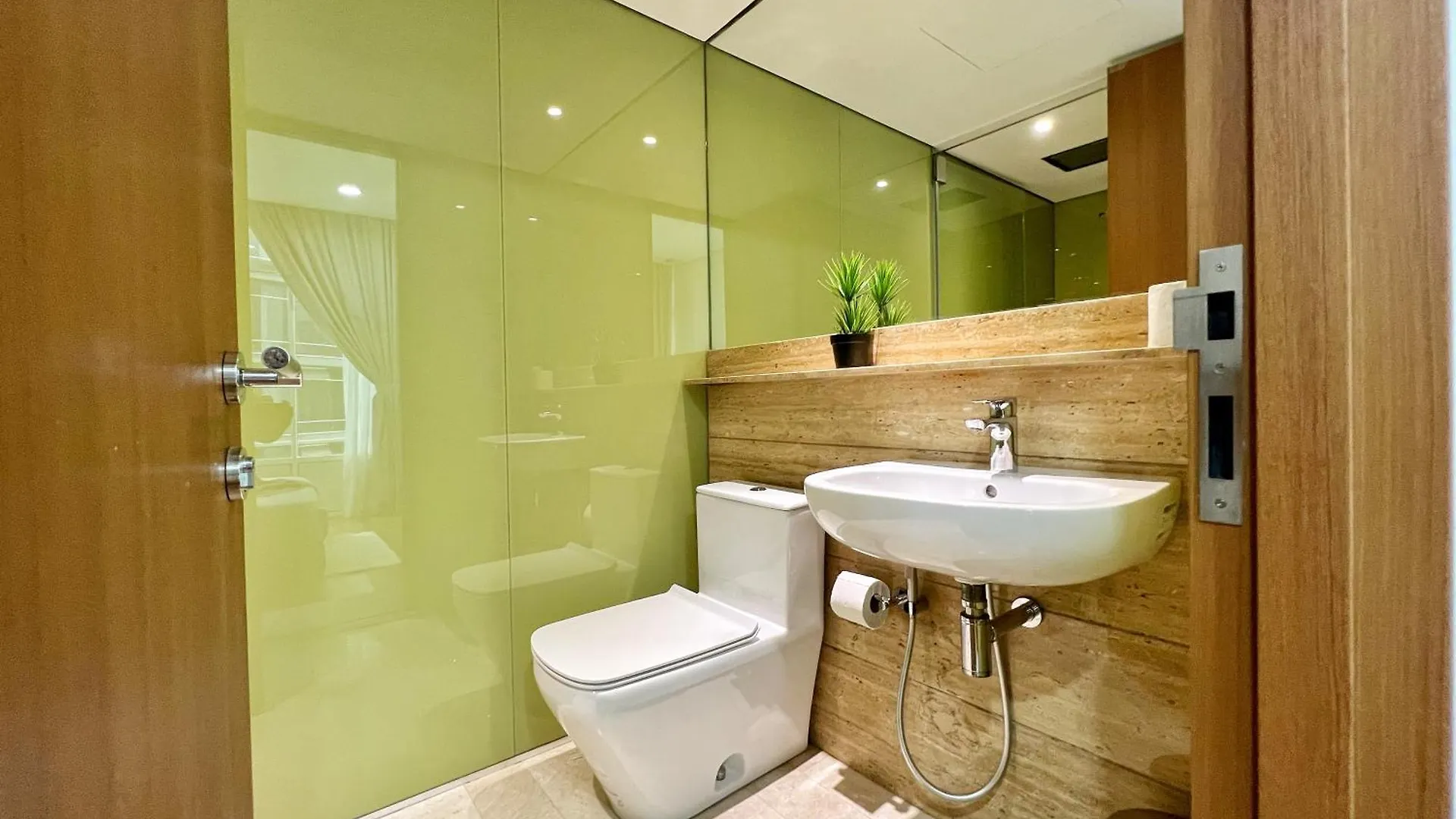 Sky Suites Airy 2Br Suite At Klcc Kuala Lumpur Apartment