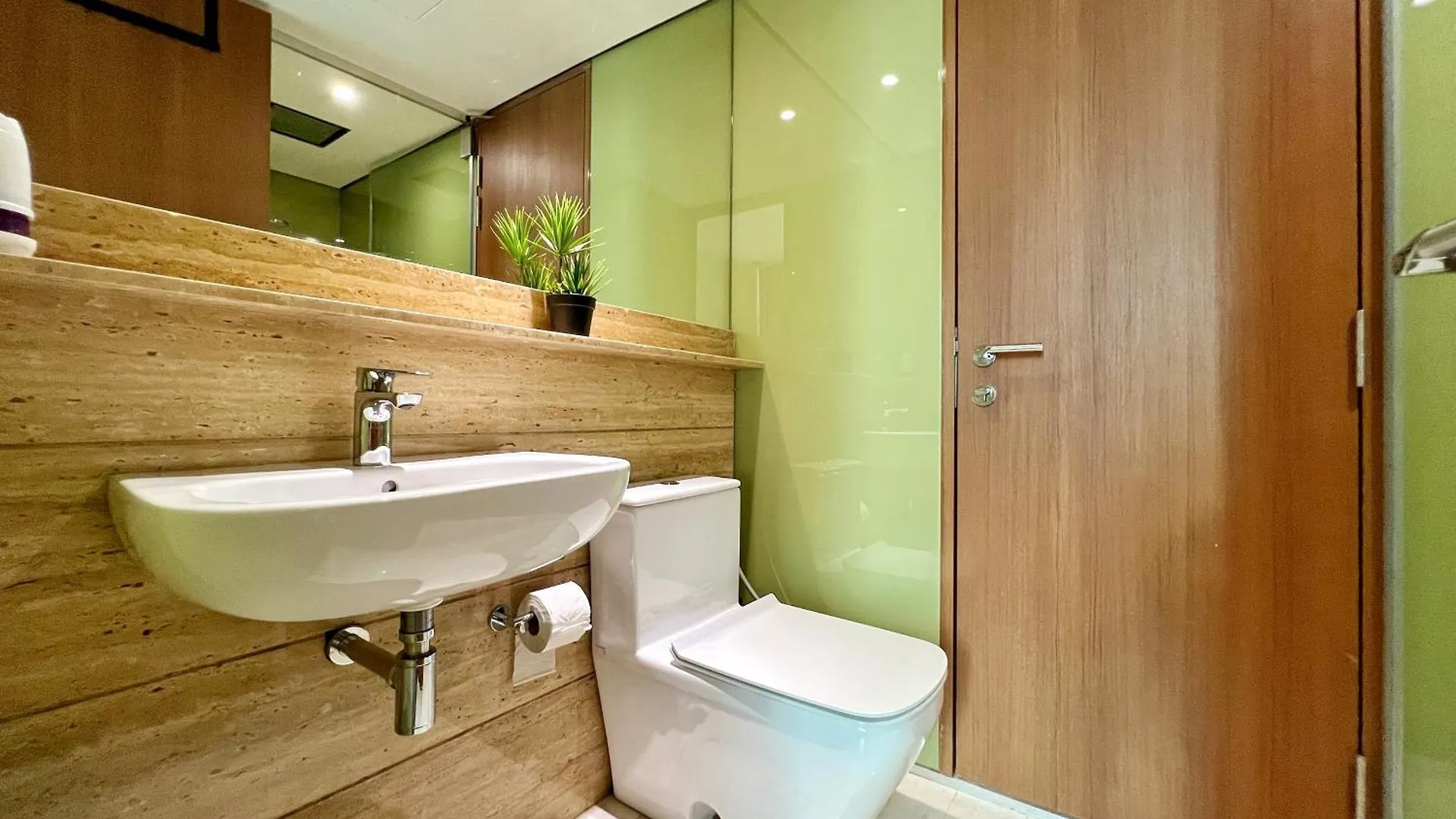 Apartment Sky Suites Airy 2Br Suite At Klcc Kuala Lumpur